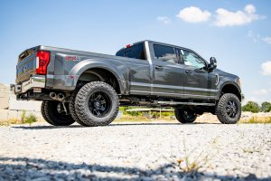 Ford F-350 Super Duty Suspension Lift Kit - Rough Country - 4.5 Inch Lift Kit | DRW | D/S | M1 - '17-'22 Ford F-350 Super Duty Suspension Lift Kit - Rough Country - 4.5 Inch Lift Kit | DRW | D/S | M1 - '17-'22